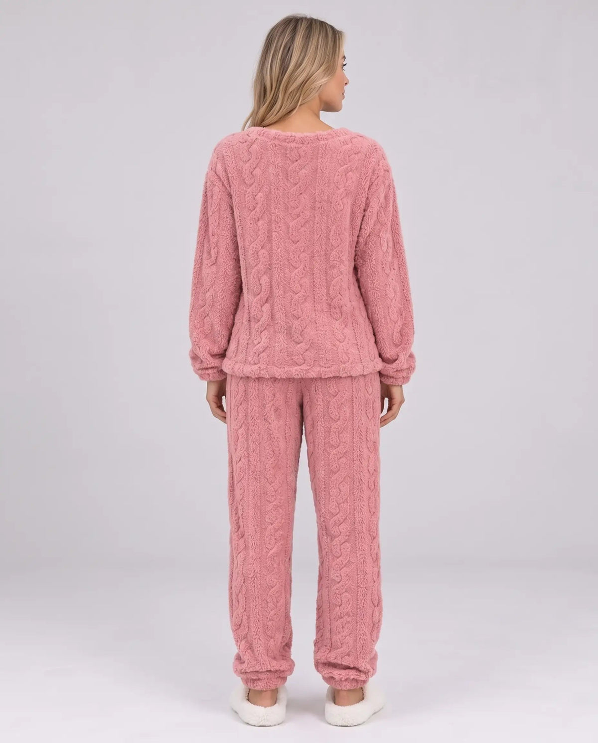 Holly | Women’s Pyjama Set | Textured Loungewear Set with Long Sleeves and Cuffed Trousers-Women's Set-Ellegamo