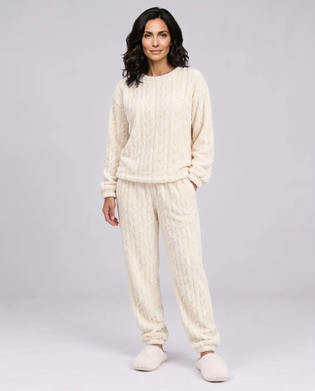 Holly | Women’s Pyjama Set | Textured Loungewear Set with Long Sleeves and Cuffed Trousers-Women's Set-Ellegamo